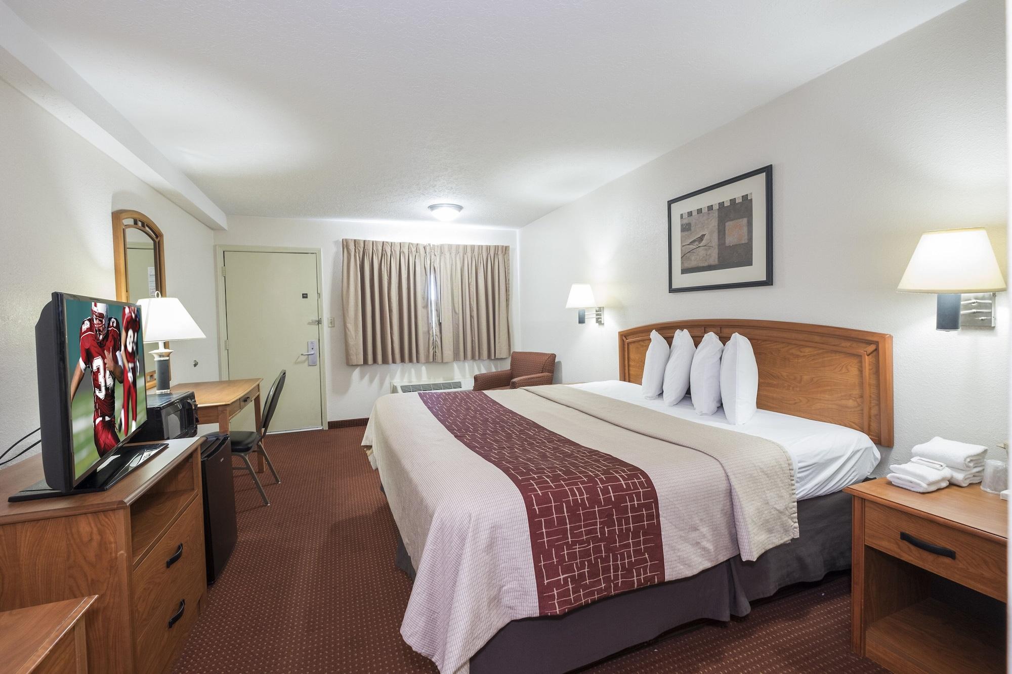 Red Roof Inn Columbus Northeast Уестървил Екстериор снимка