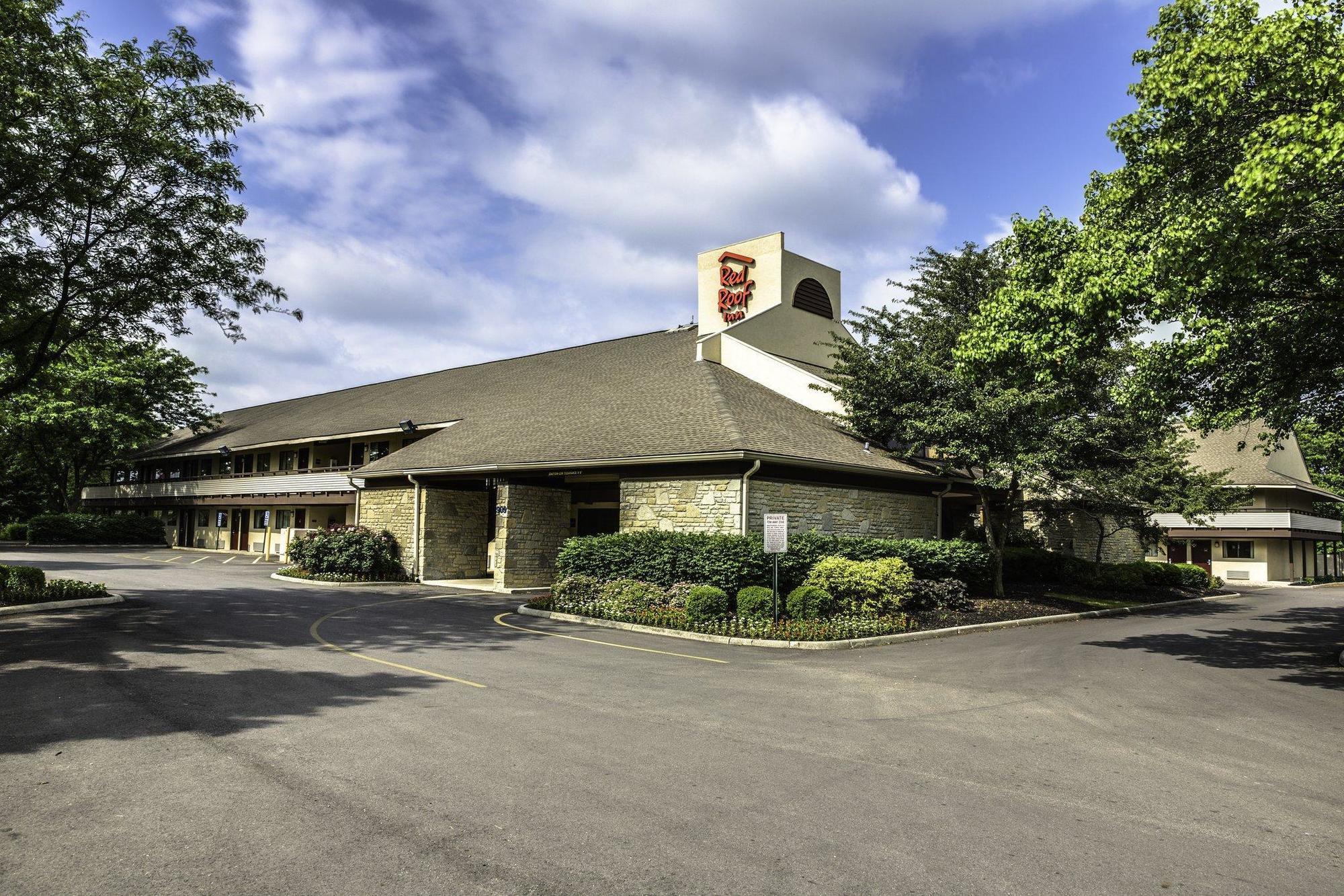 Red Roof Inn Columbus Northeast Уестървил Екстериор снимка