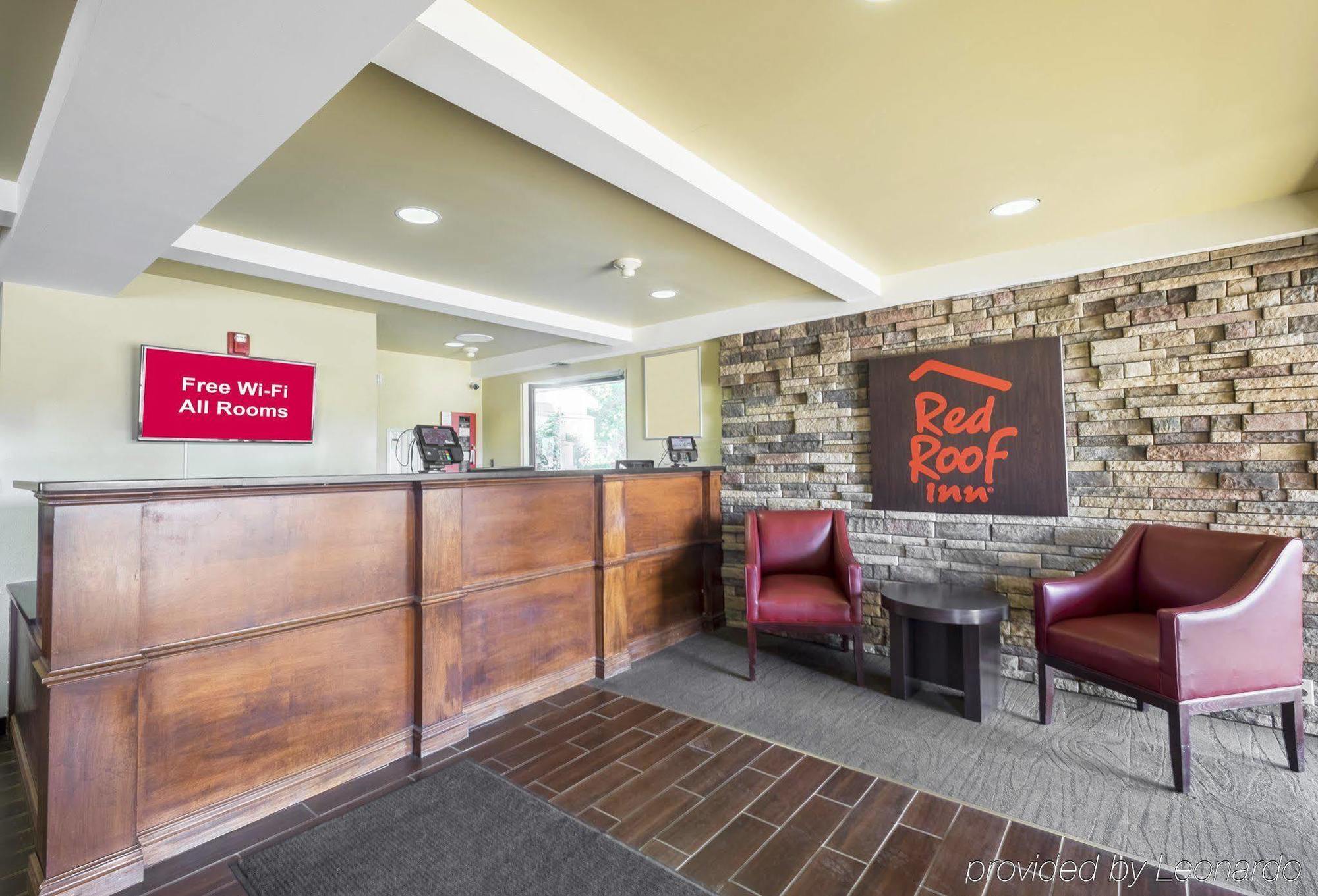 Red Roof Inn Columbus Northeast Уестървил Екстериор снимка